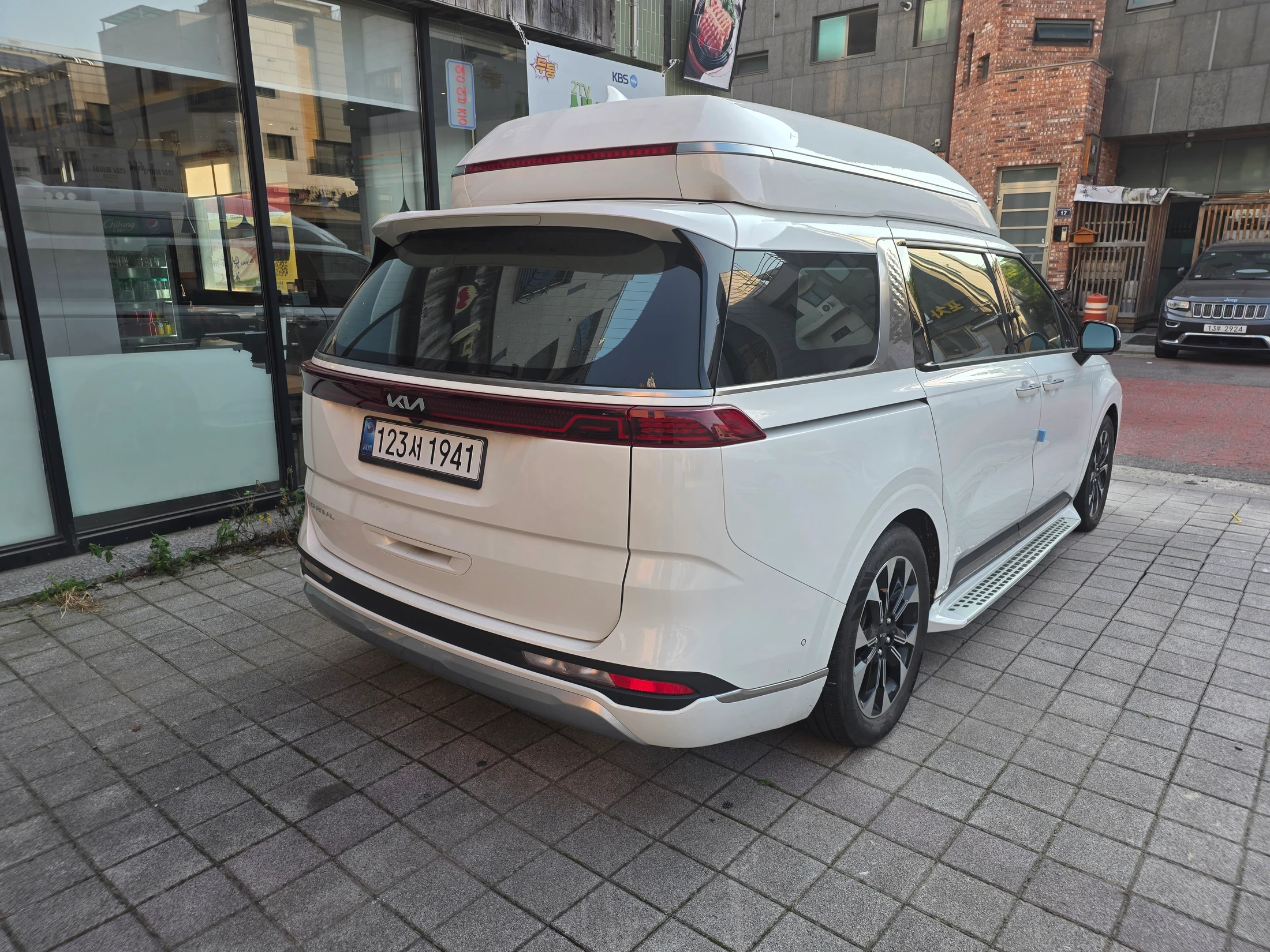 Kia Canival Carnival, 2022 — фото 2