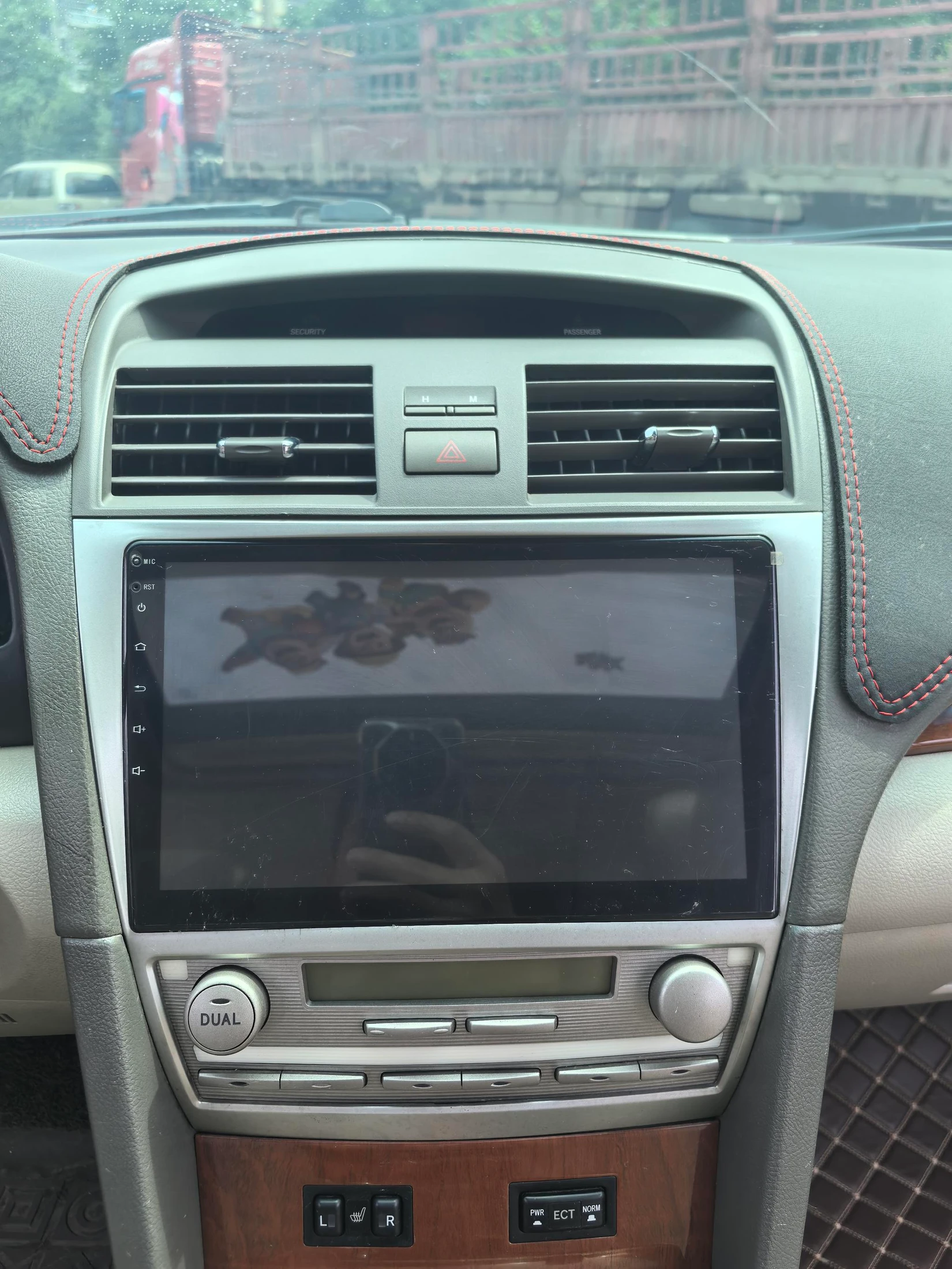 Toyota Camry, 2013 — фото 15