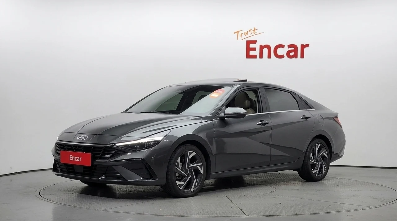 Hyundai Avante Hybrid (CN7)