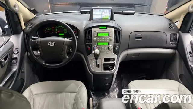 Hyundai Starex Grand Starex, 2010 — фото 7