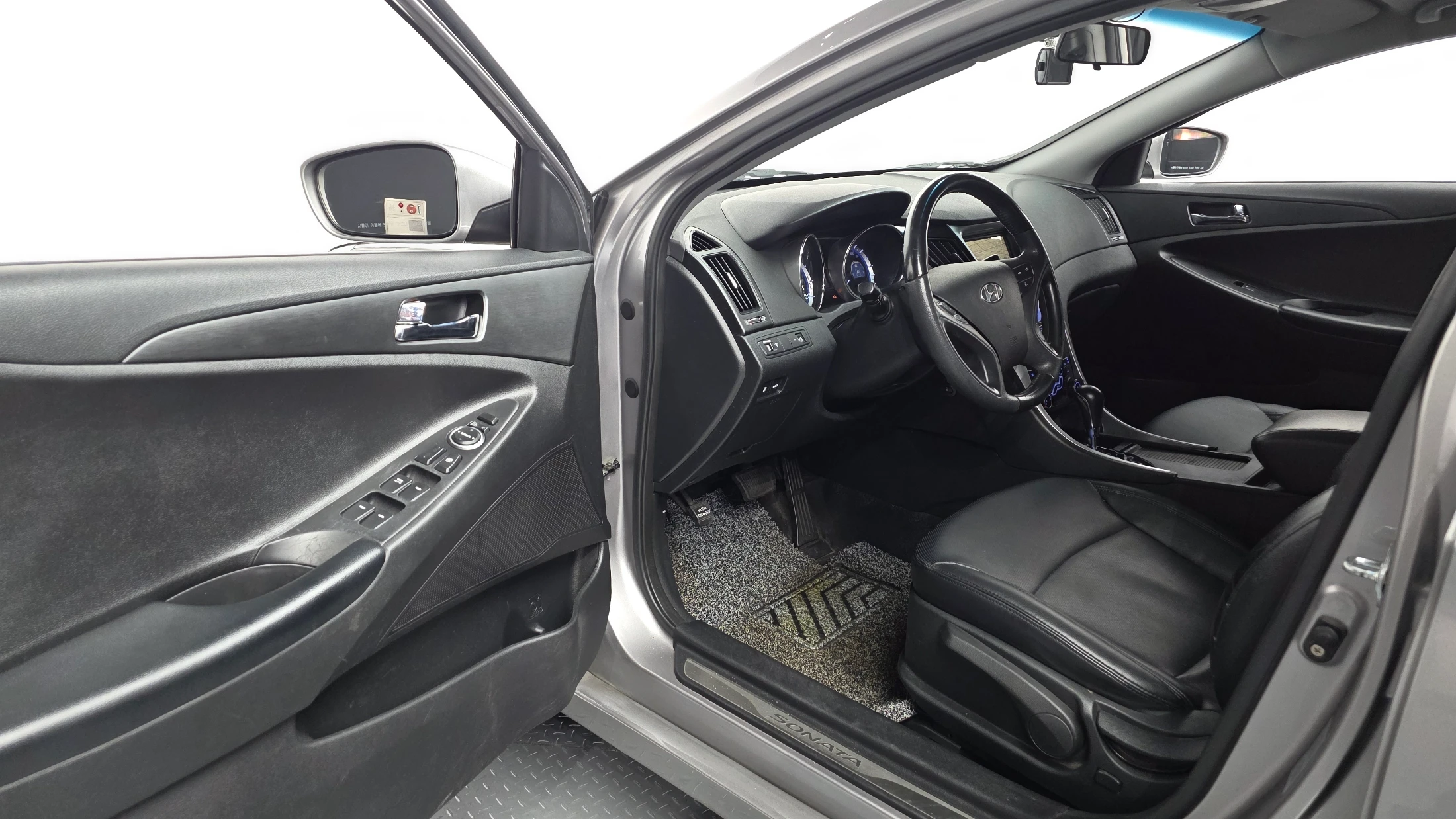 Hyundai Sonata YF Sonata, 2010 — фото 10
