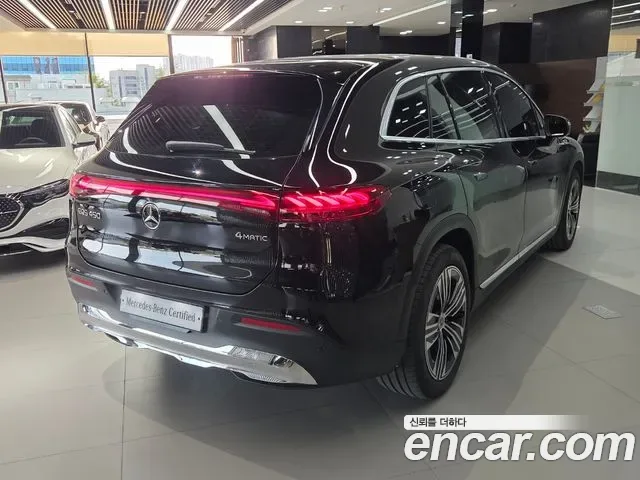 Mercedes-Benz Eqs SUV X296, 2026 — фото 19