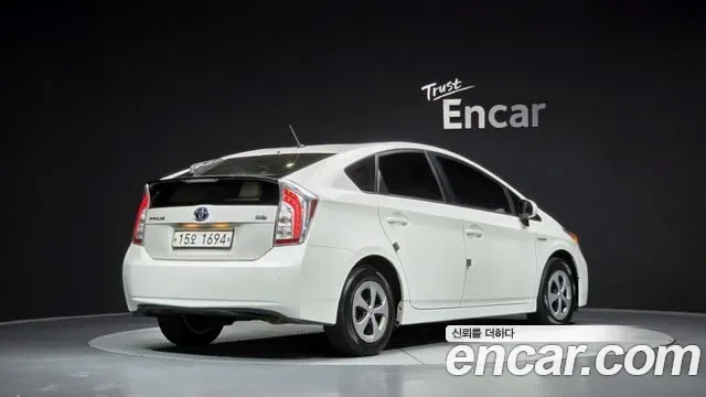 Toyota Prius, 2014 — фото 2