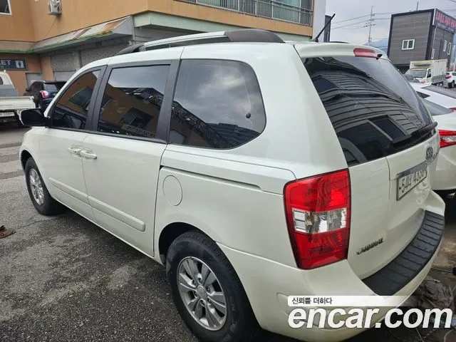 Kia Canival Carnival R, 2010 — фото 4