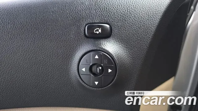 Kia Canival Carnival R, 2011 — фото 18
