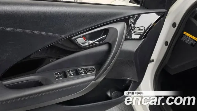Hyundai Grandeur HG Hybrid, 2014 — фото 28