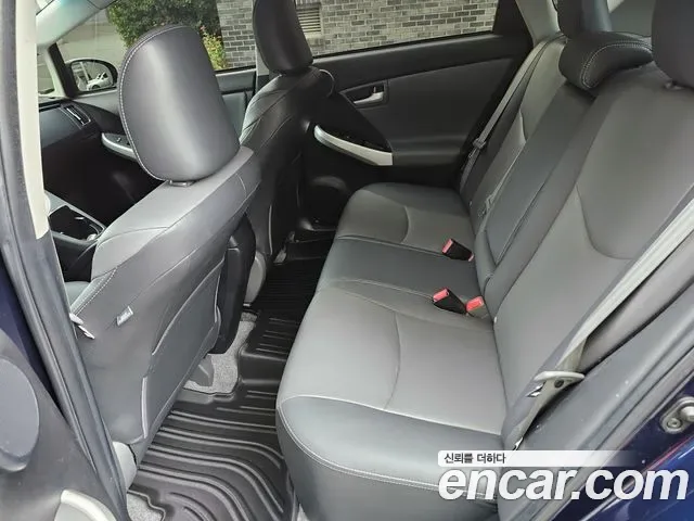 Toyota Prius, 2012 — фото 12