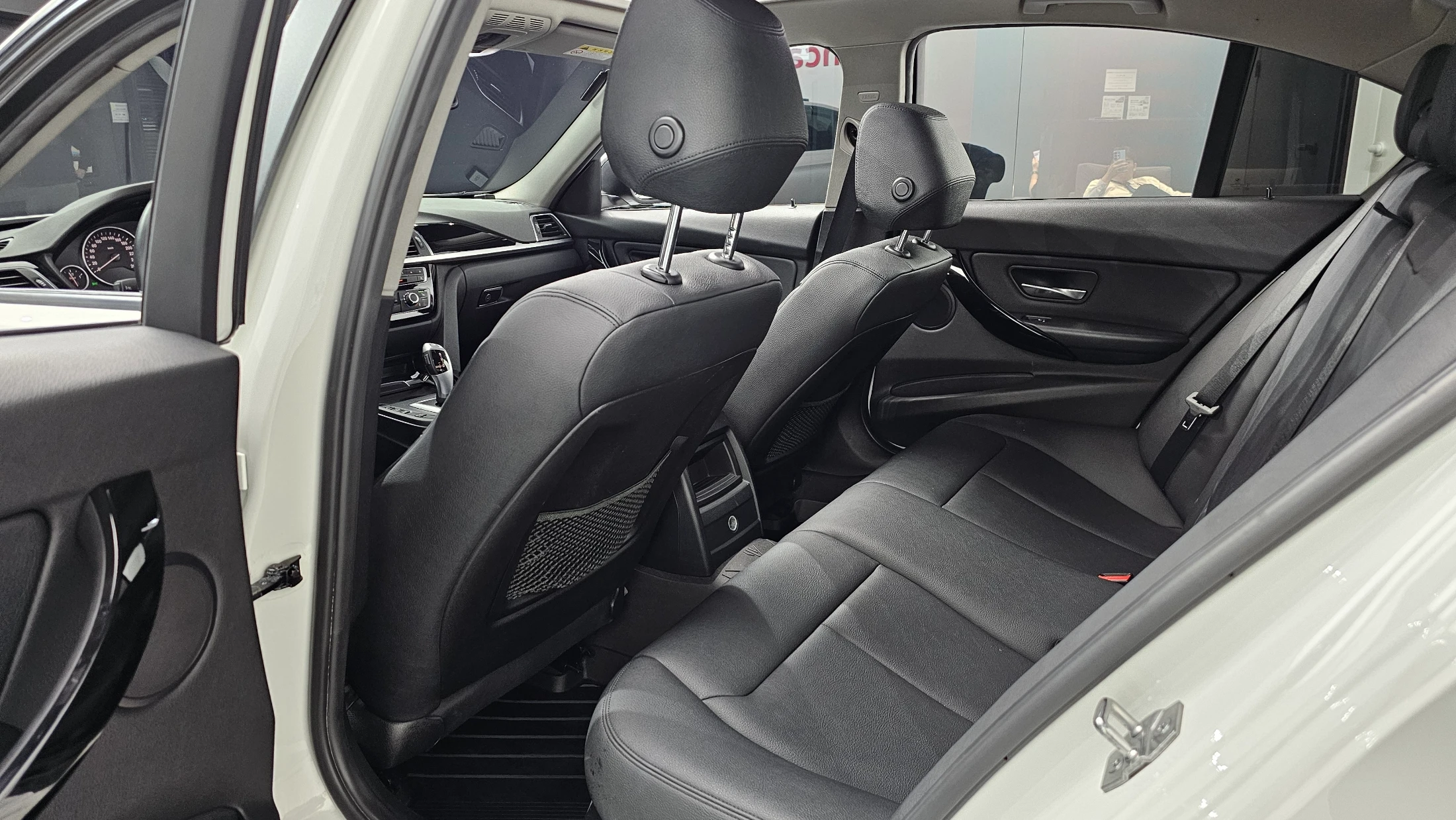 BMW 3-Series F30, 2015 — фото 12