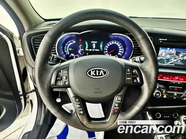 Kia K5 Hybrid, 2011 — фото 12
