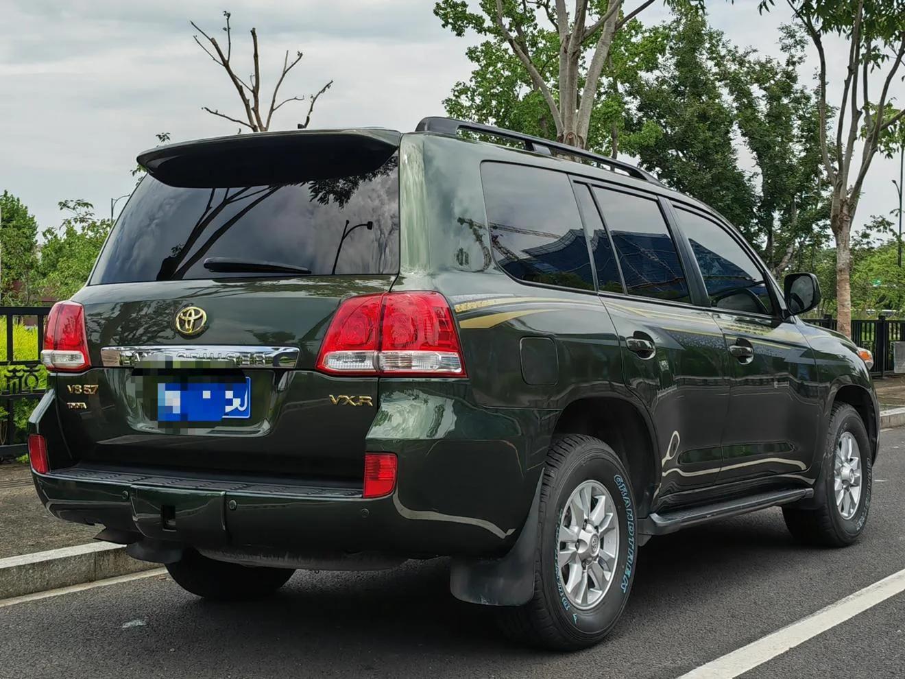 Toyota Land Cruiser (imported), 2010 — фото 10