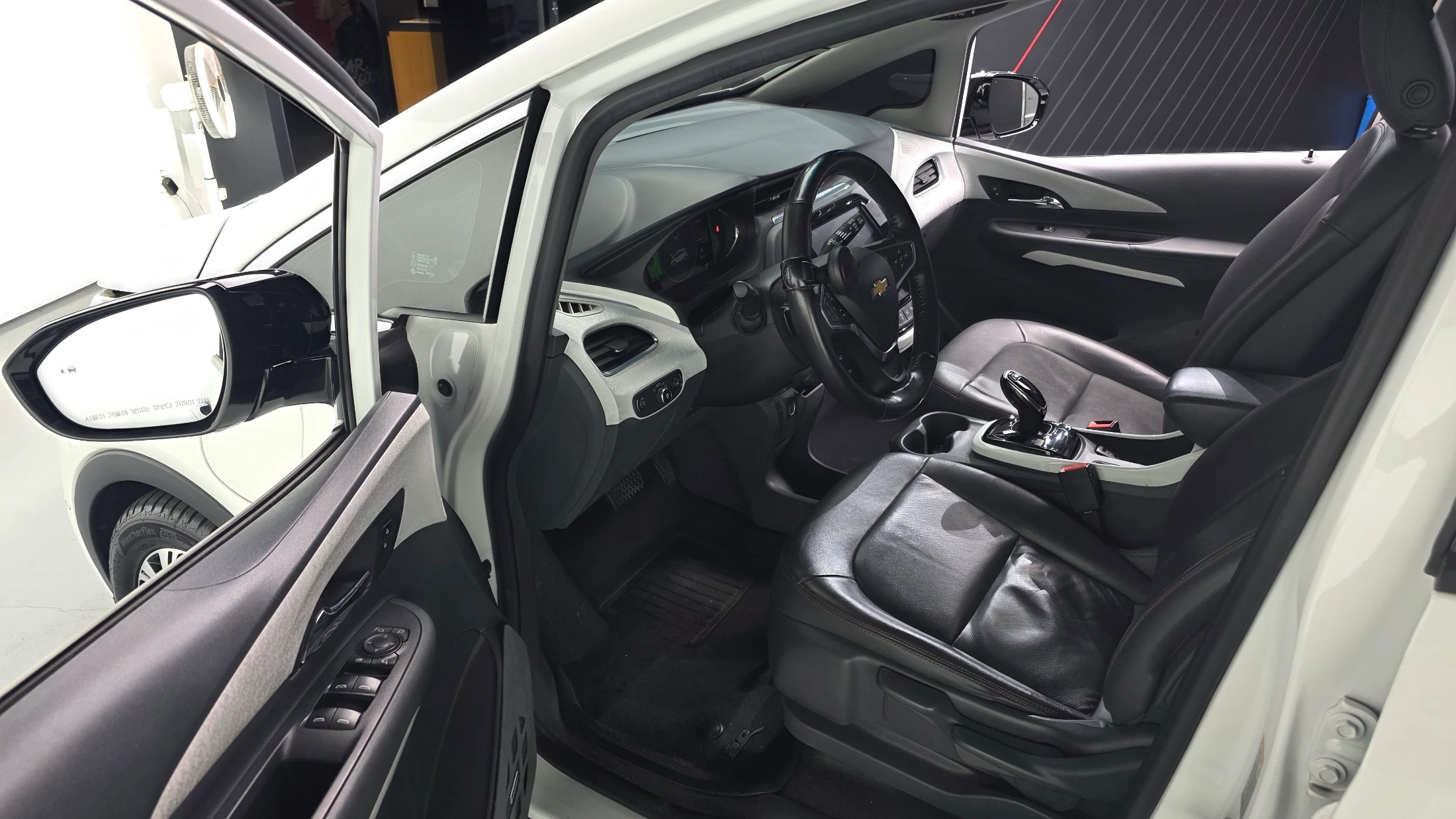 ChevroletGMDaewoo Bolt Ev, 2018 — фото 10