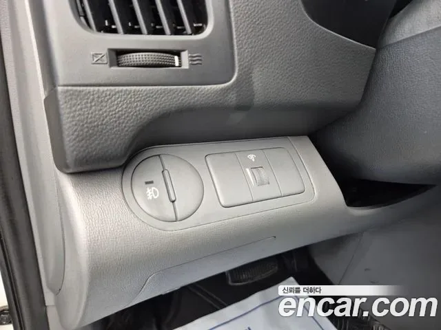 Hyundai Starex Grand Starex, 2009 — фото 15