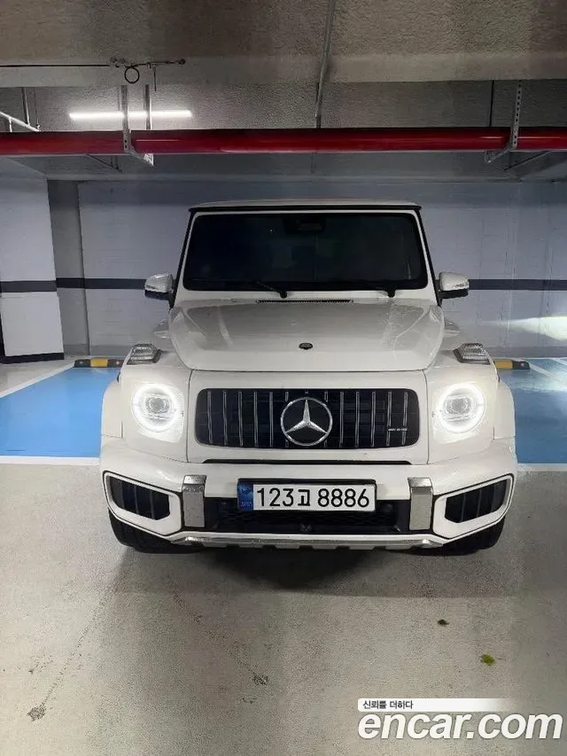 Mercedes-Benz G-Class W465