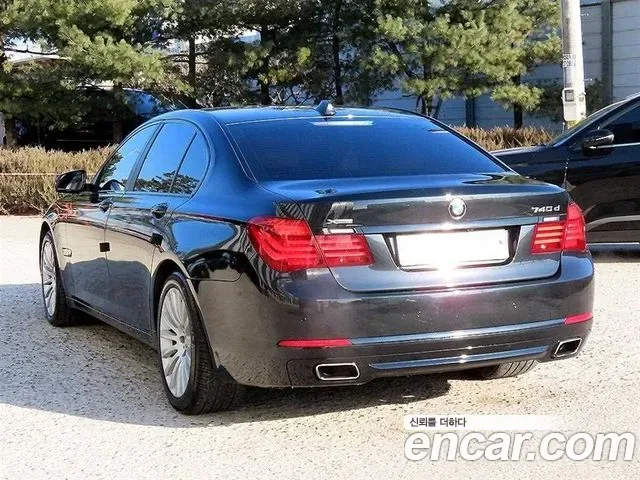 BMW 7-Series F01, 2013 — фото 3
