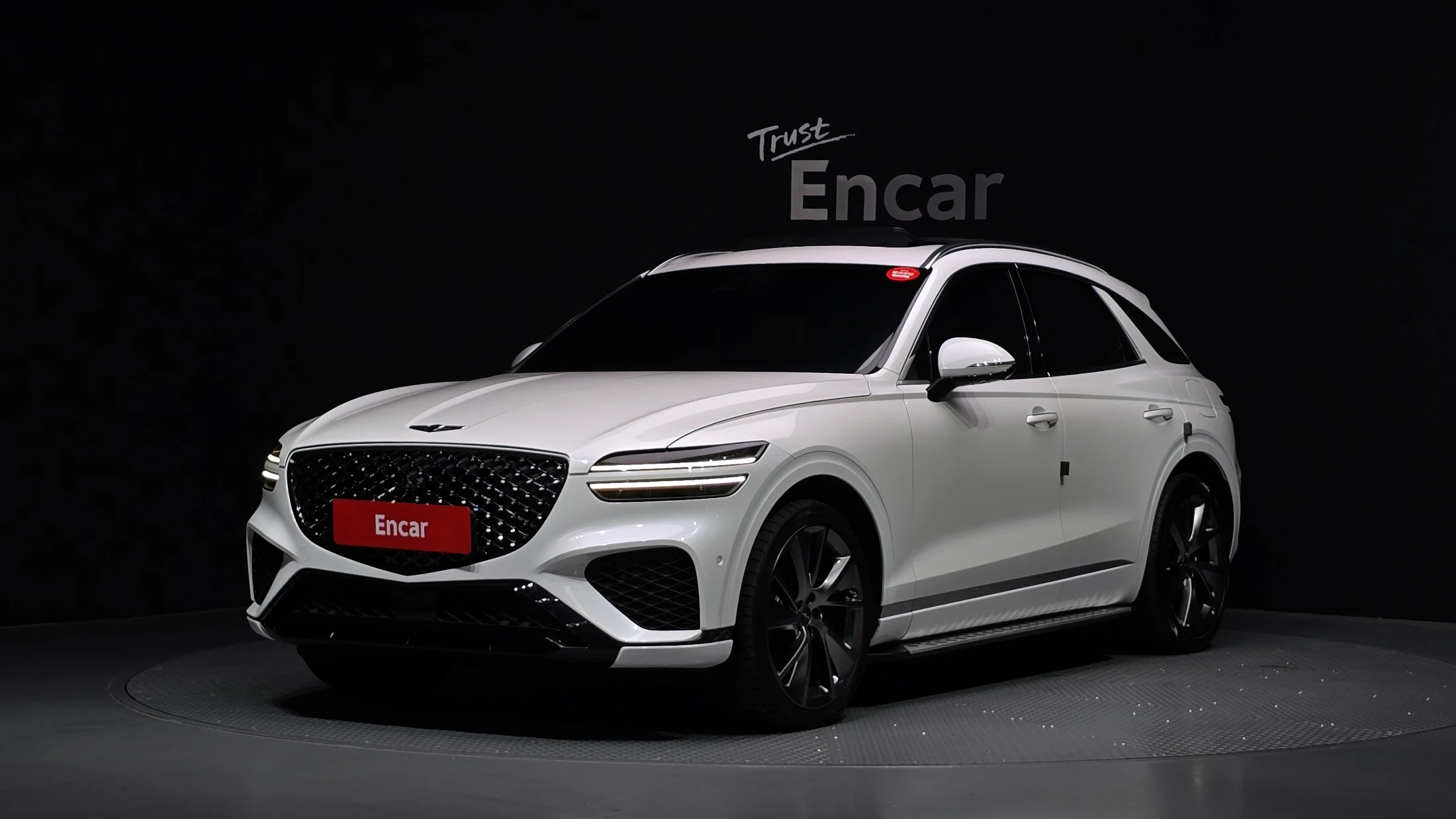 Genesis Gv70