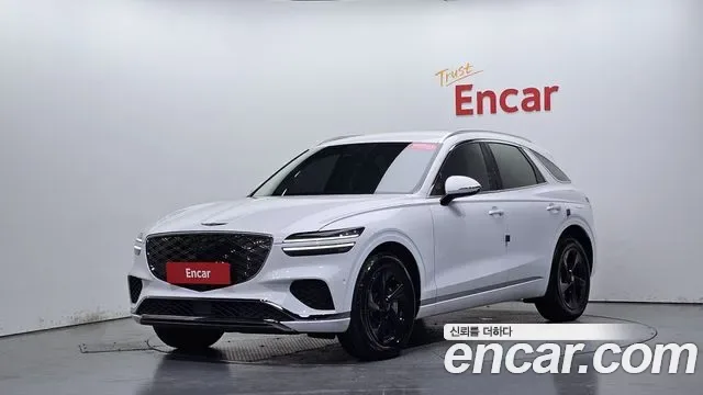 Genesis Gv70