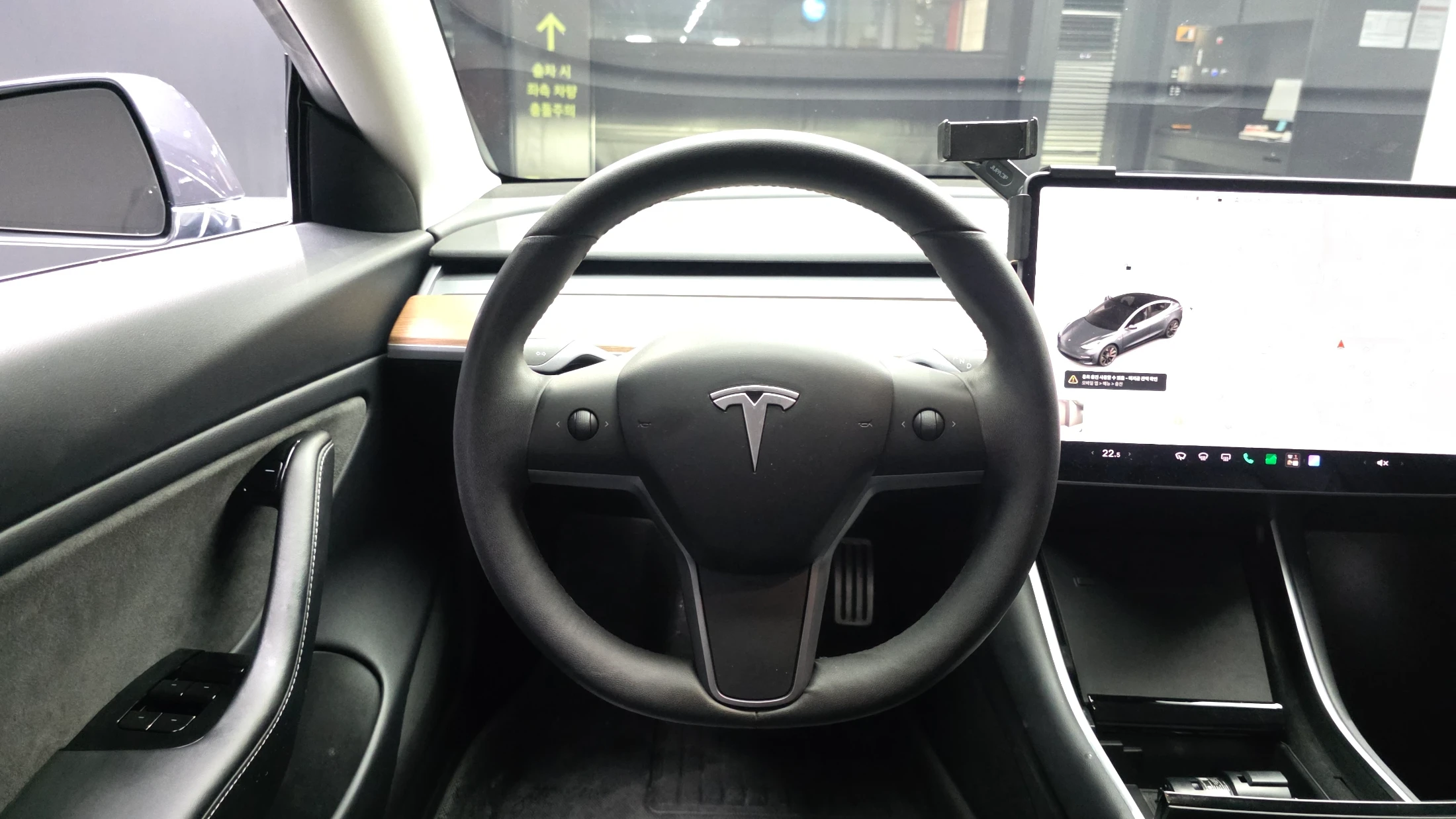 Tesla Model 3, 2020 — фото 13