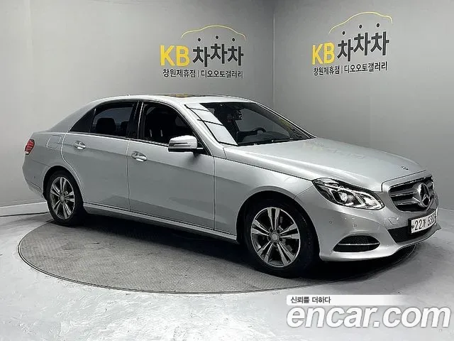 Mercedes-Benz E-Class W212