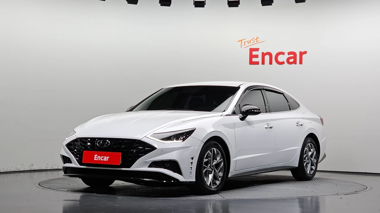Hyundai Sonata DN8