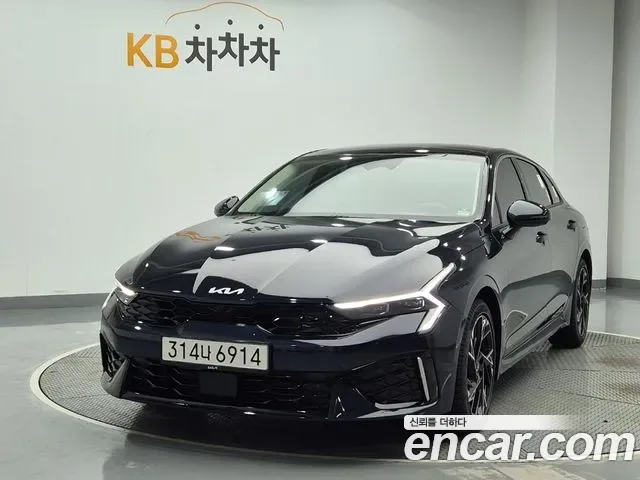 Kia K5 Hybrid
