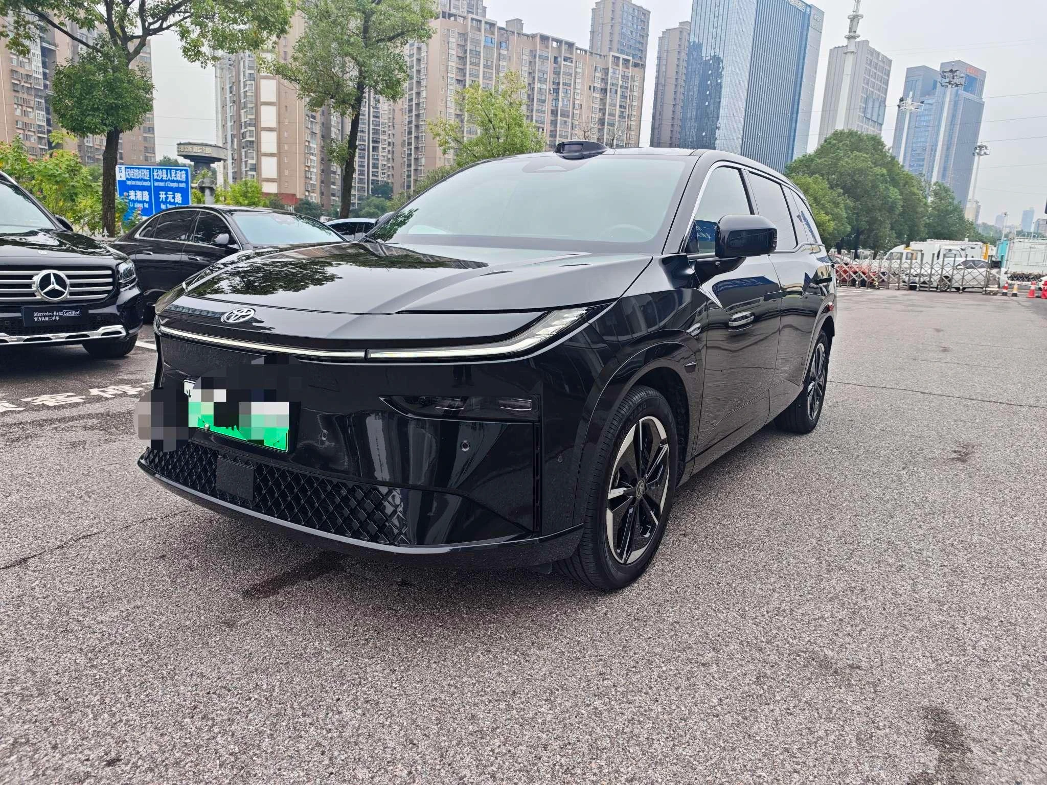 Toyota Platinum 3X