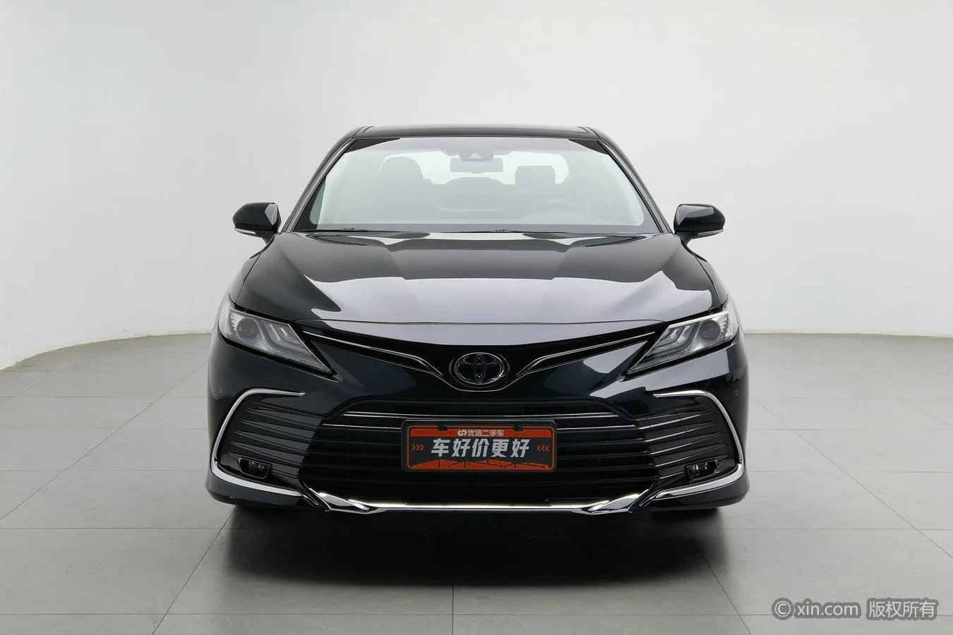Toyota Camry, 2023 — фото 3