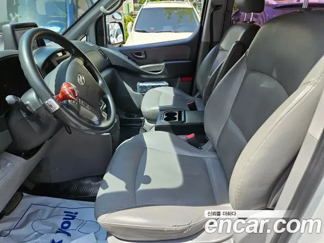 Hyundai Starex Grand Starex, 2012 — фото 11