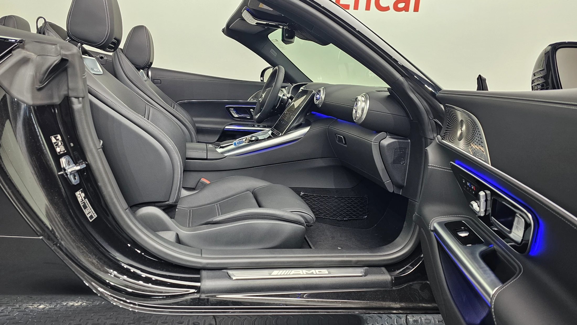Mercedes-Benz Sl-Class R232, 2025 — фото 10