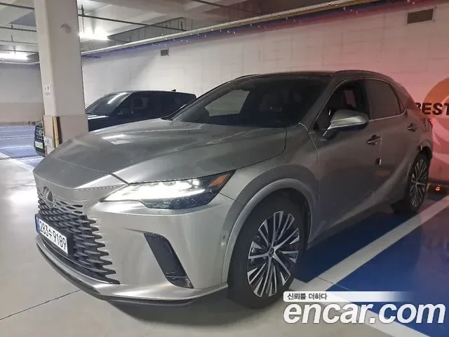 Lexus Rx Rx450h+, 2025 — фото 4