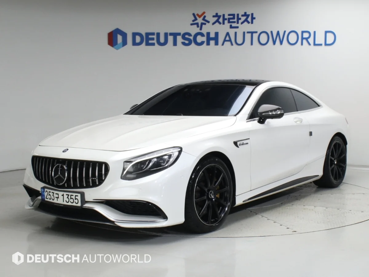 Mercedes-Benz S-Class W222