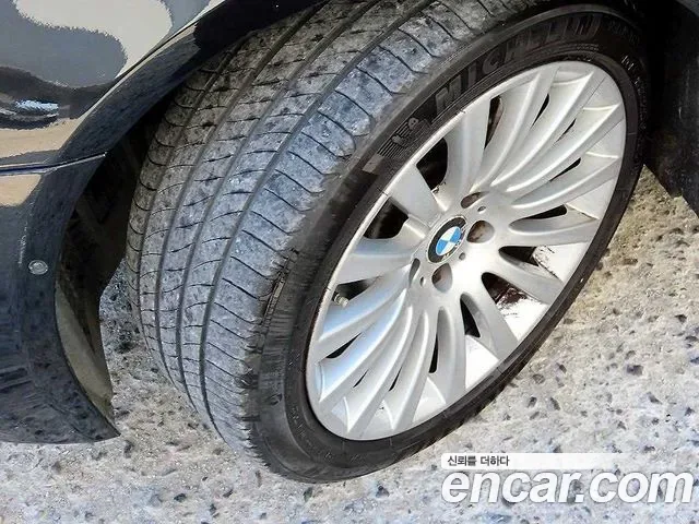 BMW 7-Series F01, 2013 — фото 20