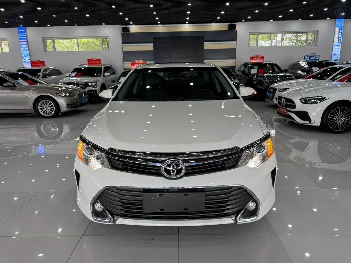 Toyota Camry, 2015 — фото 2