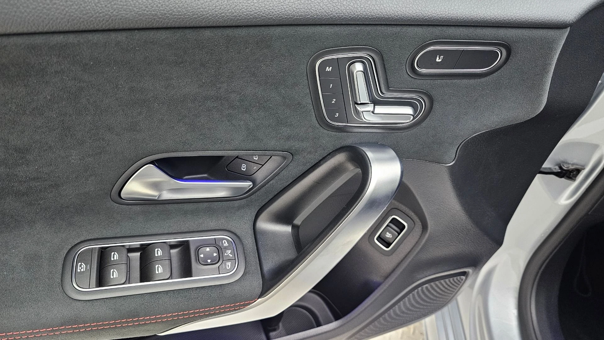 Mercedes-Benz A-Class W177, 2025 — фото 15