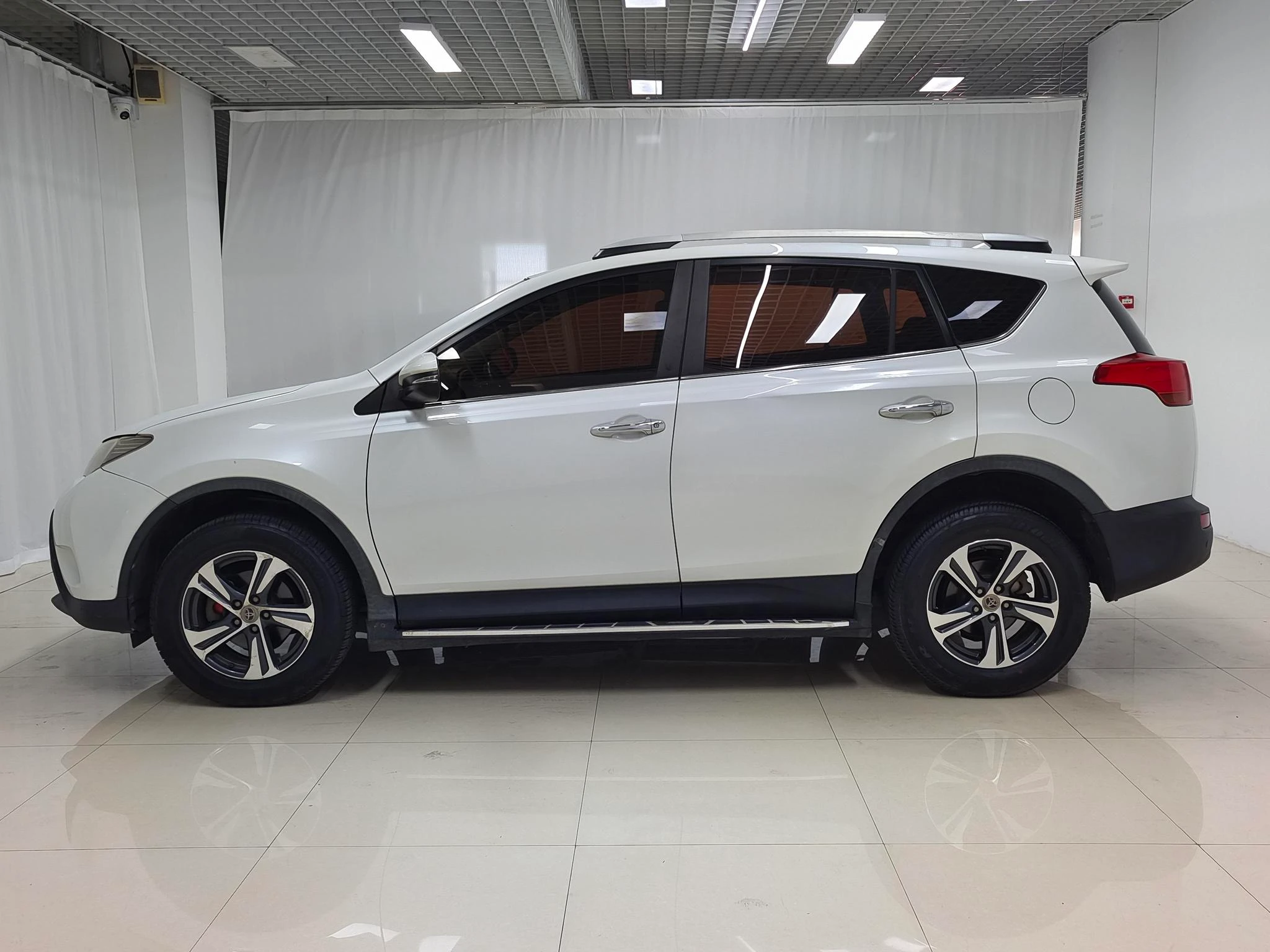 Toyota RAV4 Rongfang, 2015 — фото 4