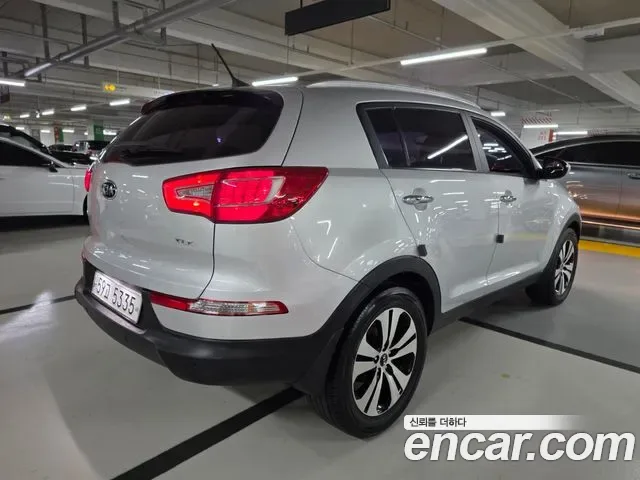 Kia Sportage, 2011 — фото 2