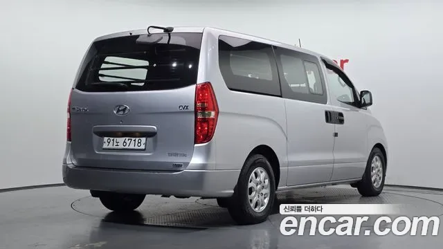 Hyundai Starex Grand Starex, 2009 — фото 2