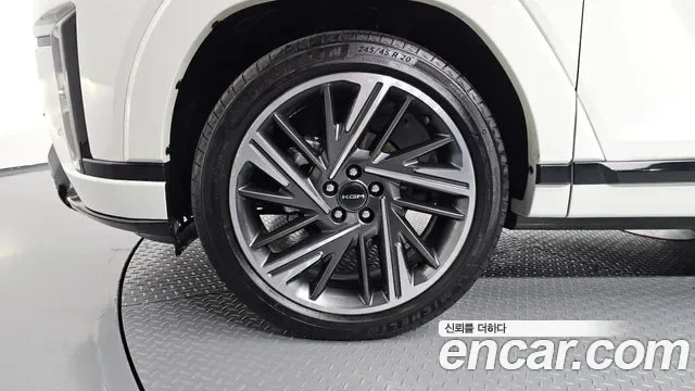 KG_Mobility_Ssangyong Actyon Activian, 2025 — фото 5
