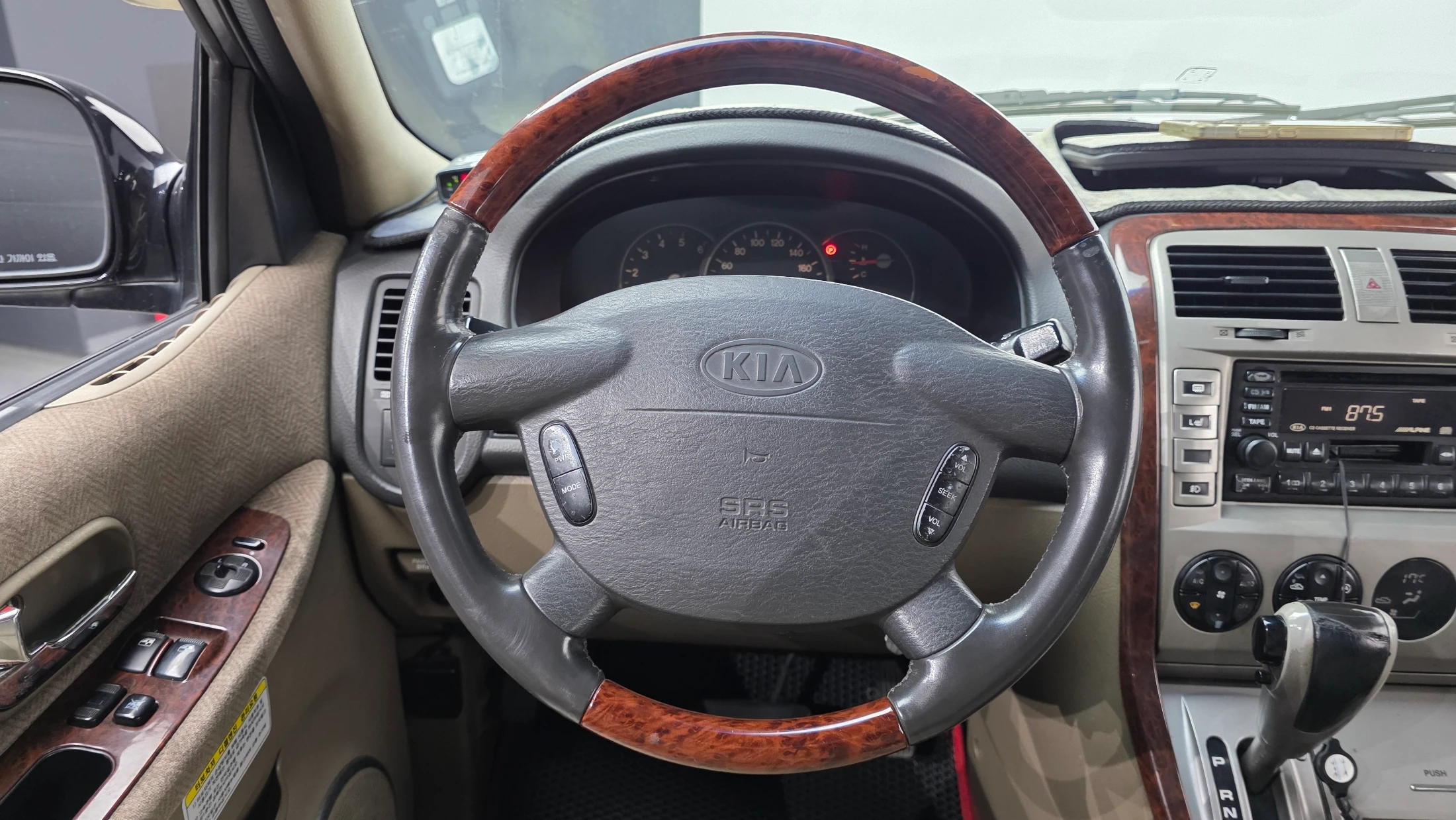 Kia Canival Carnival II, 2003 — фото 15