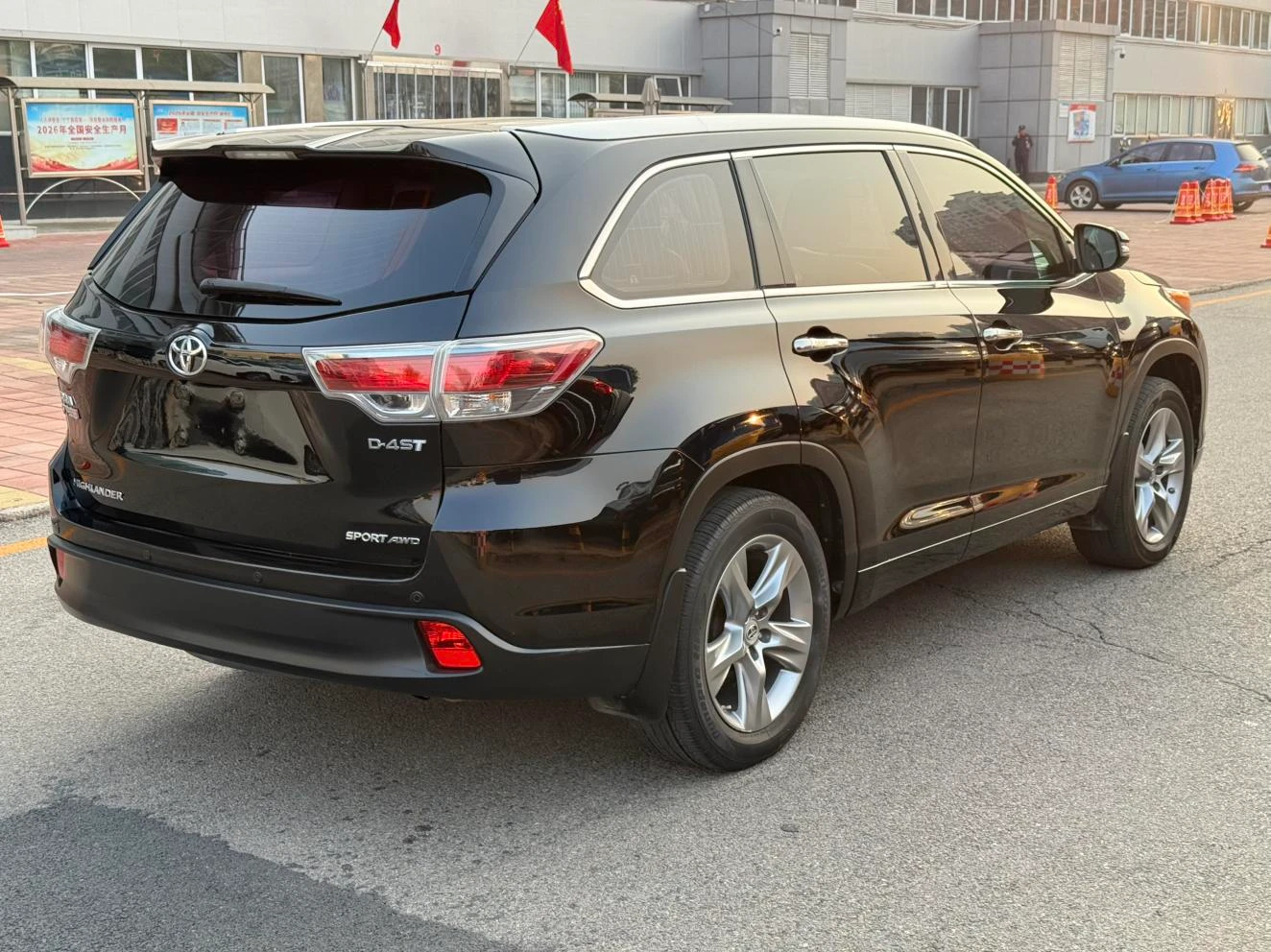 Toyota Highlander, 2015 — фото 16