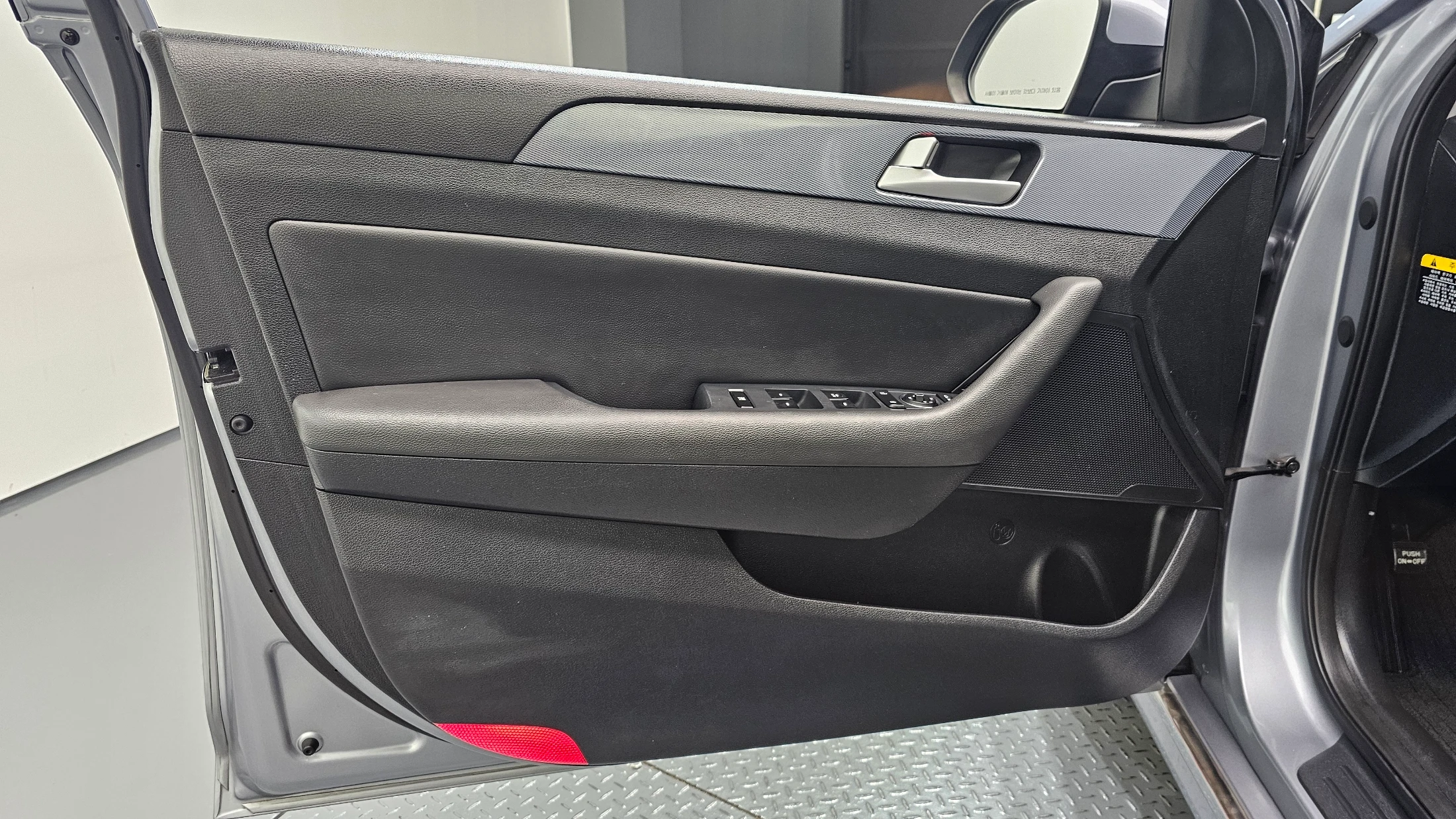 Hyundai Sonata LF Sonata Hybrid, 2016 — фото 24