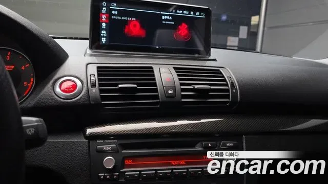 BMW 1-Series E82, 2011 — фото 14