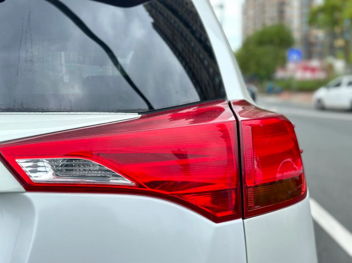 Toyota RAV4 Rongfang, 2015 — фото 14