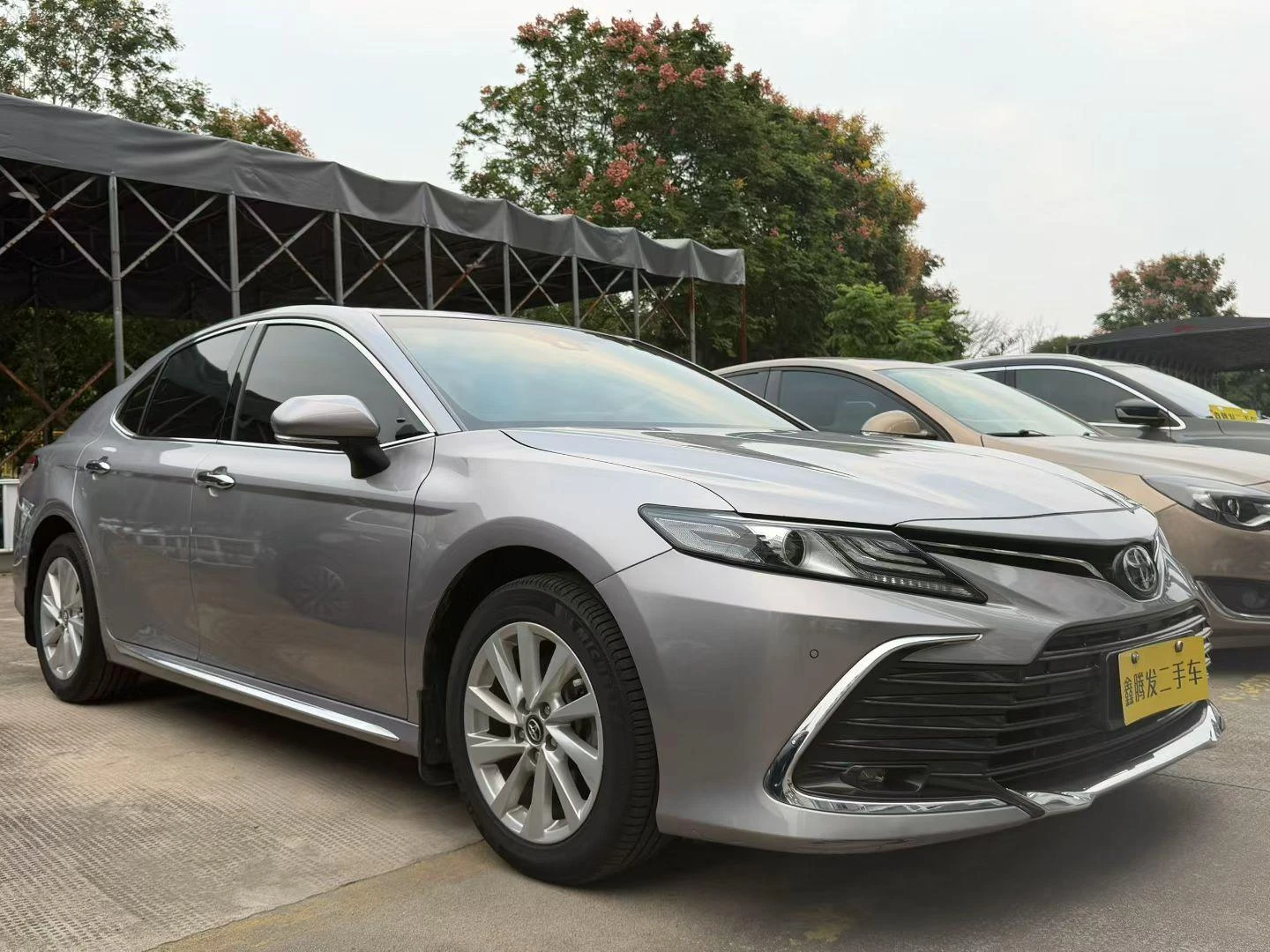 Toyota Camry, 2023 — фото 3