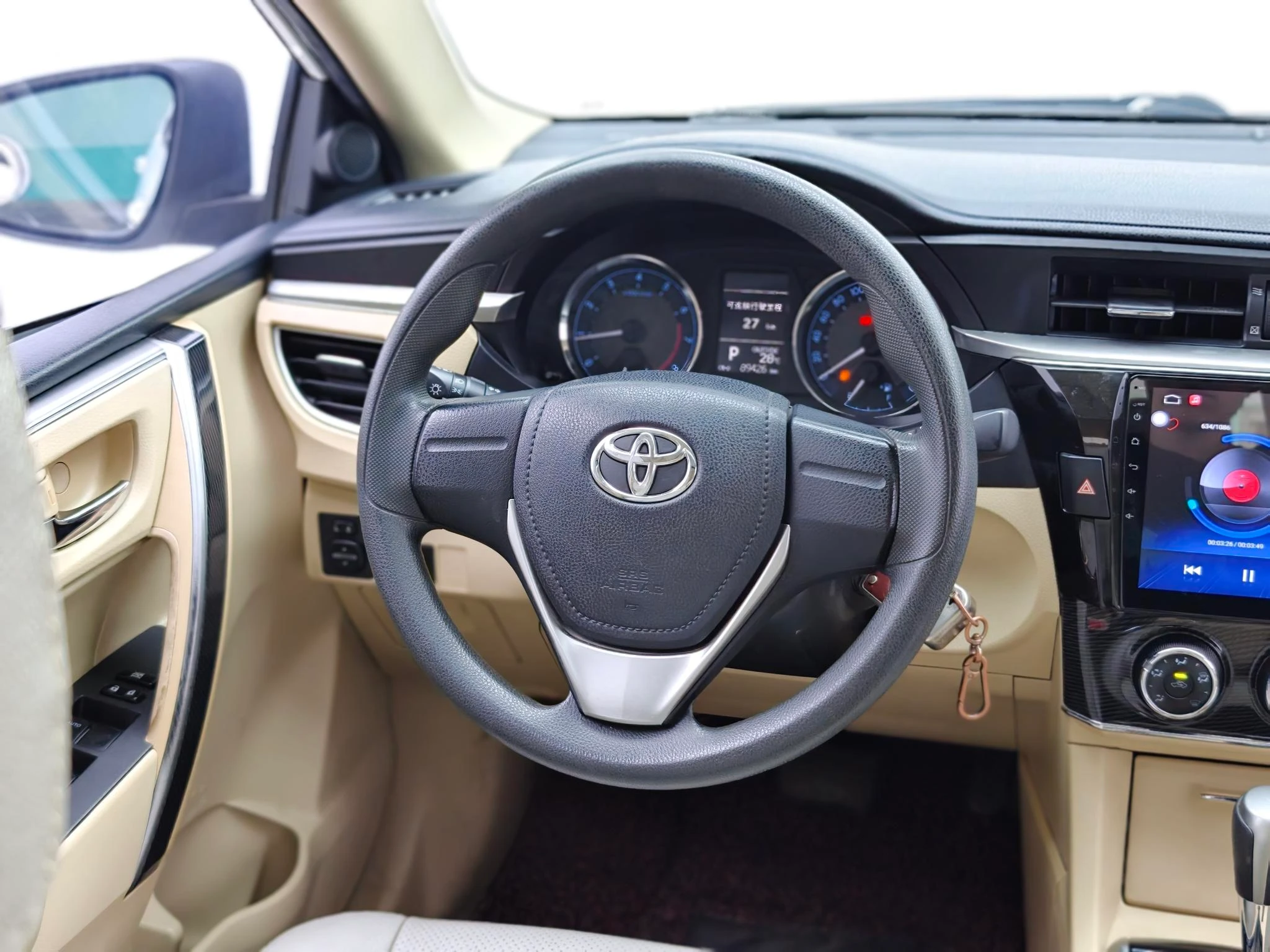 Toyota Corolla, 2014 — фото 11