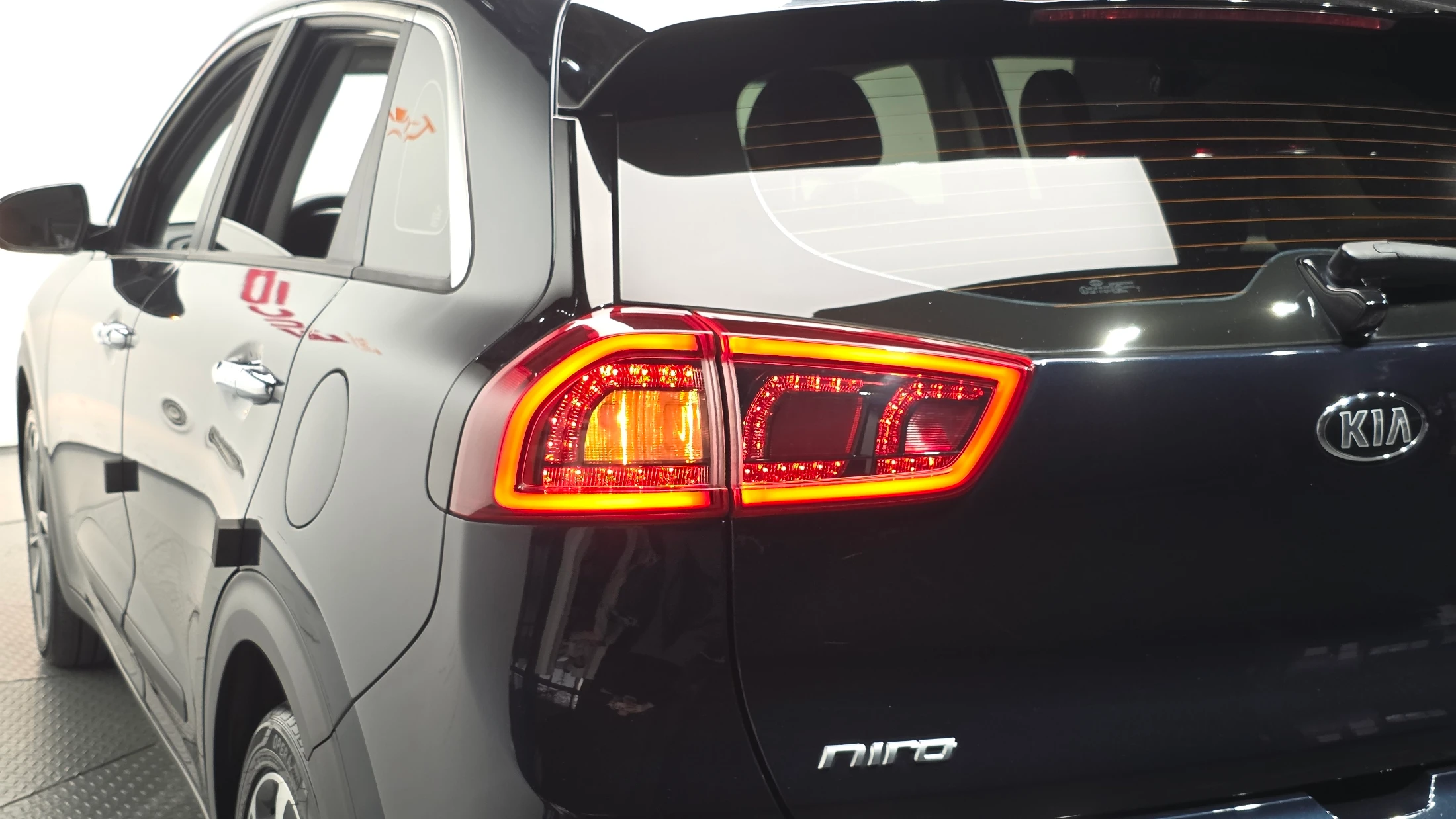 Kia Niro, 2016 — фото 23