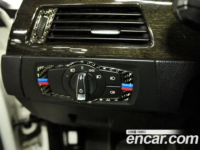 BMW 3-Series E90, 2011 — фото 14