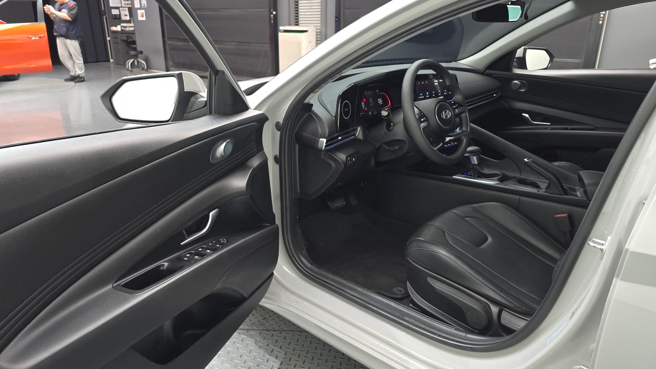 Hyundai Avante CN7, 2024 — фото 10
