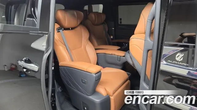 Toyota Alphard Alpad, 2025 — фото 11