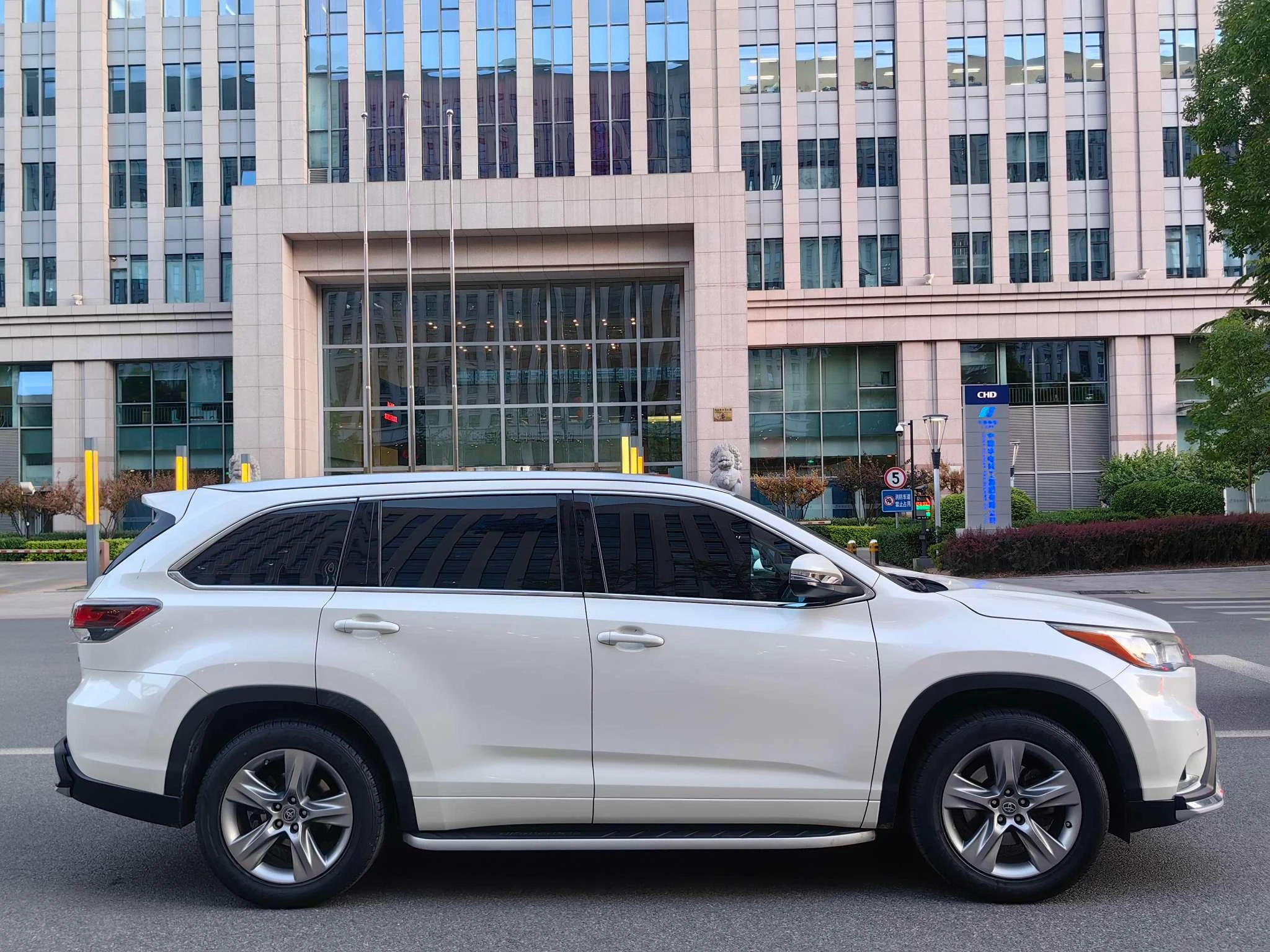 Toyota Highlander, 2015 — фото 8