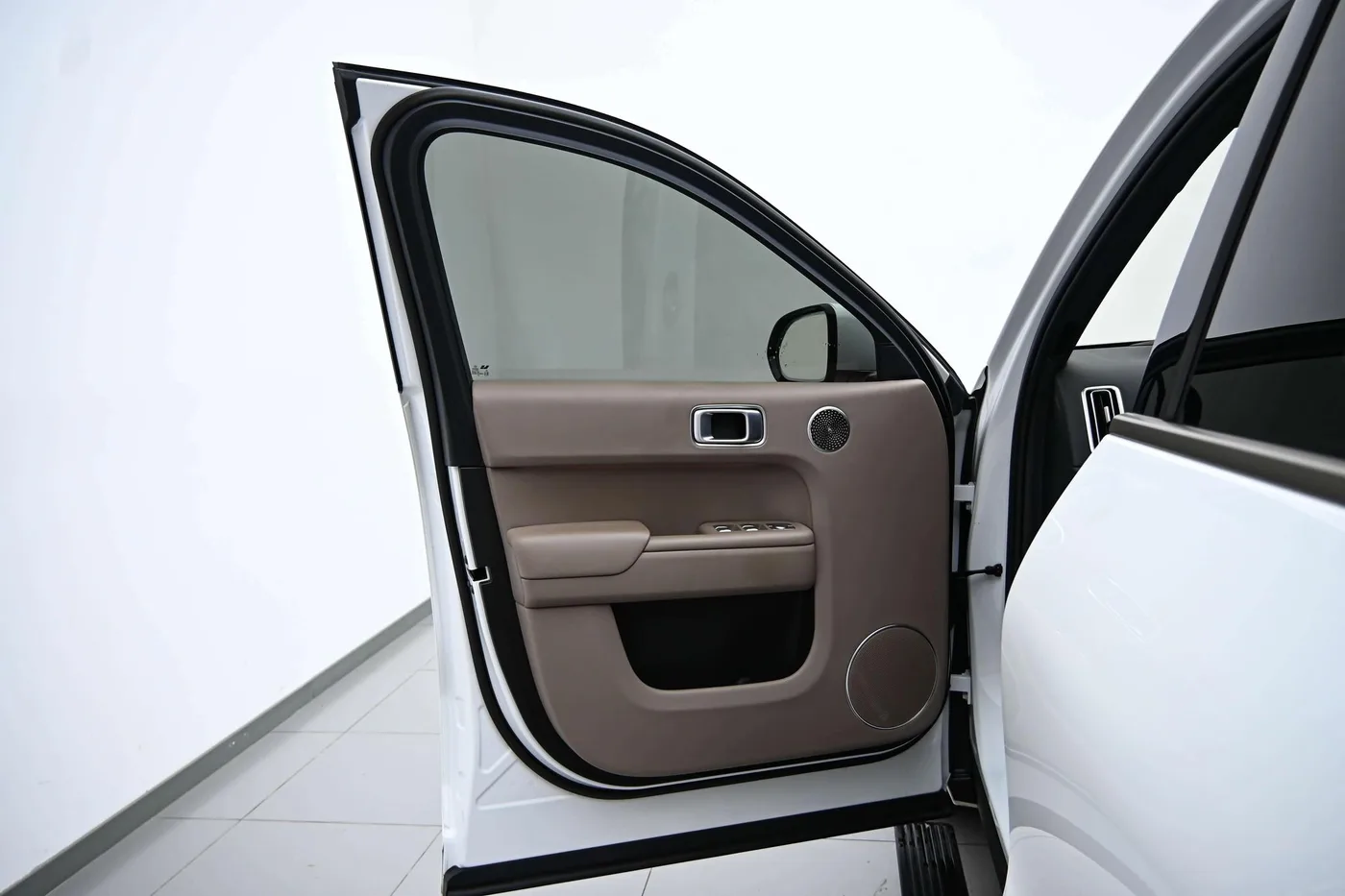 Li Auto Ideal L9, 2025 — фото 20